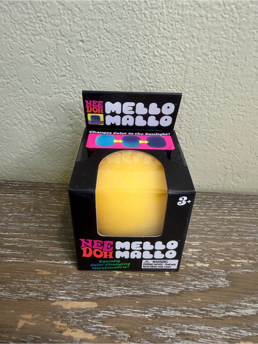 New Authentic Needoh Mello Mallo Color-Changing Squishy Marshmallow - Yellow